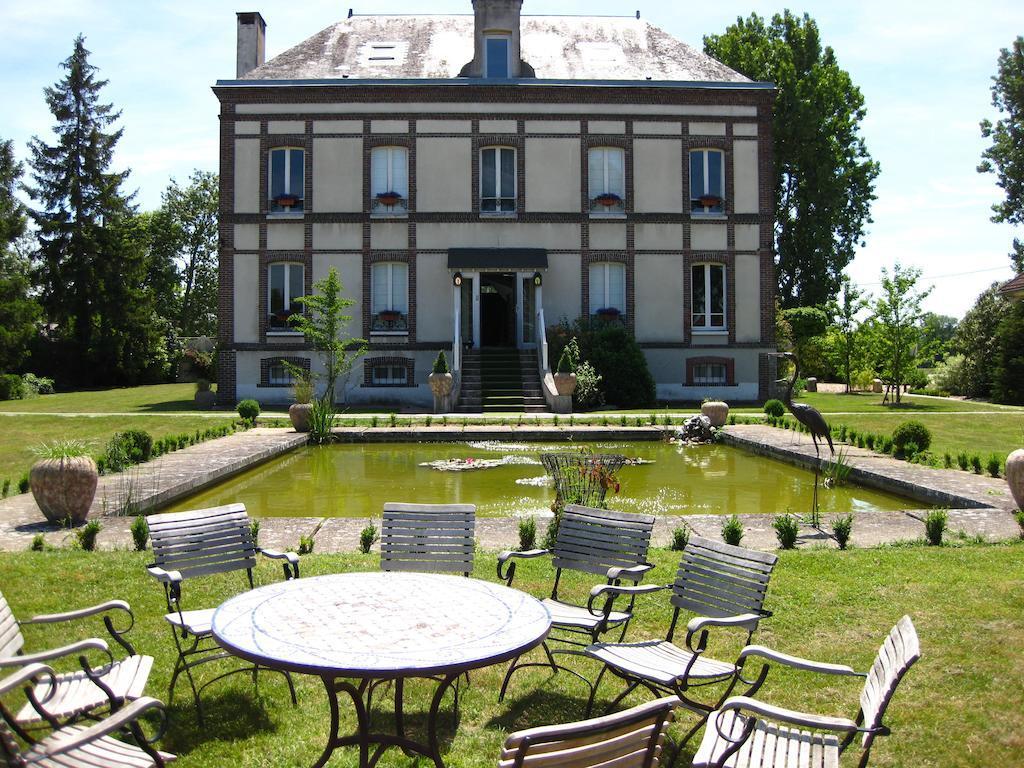 Le Gingko - Hotel Du Golf Parc Robert Hersant La Chaussée-dʼIvry Exteriér fotografie